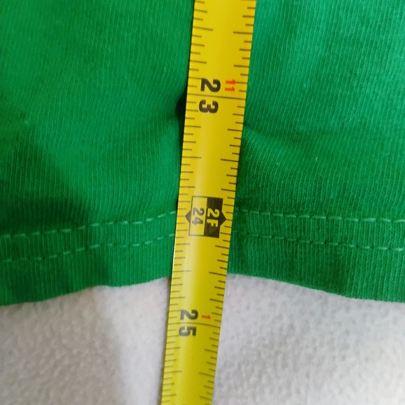 Gildan Green Tee with White Letter M - Picture 7 of 7